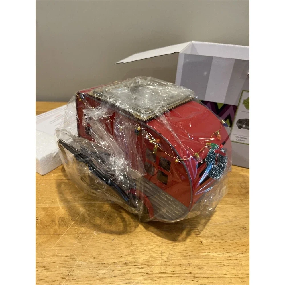 Christmas Camper Scentsy Wax Warmer Retro Red‎ Camping Trailer NEW